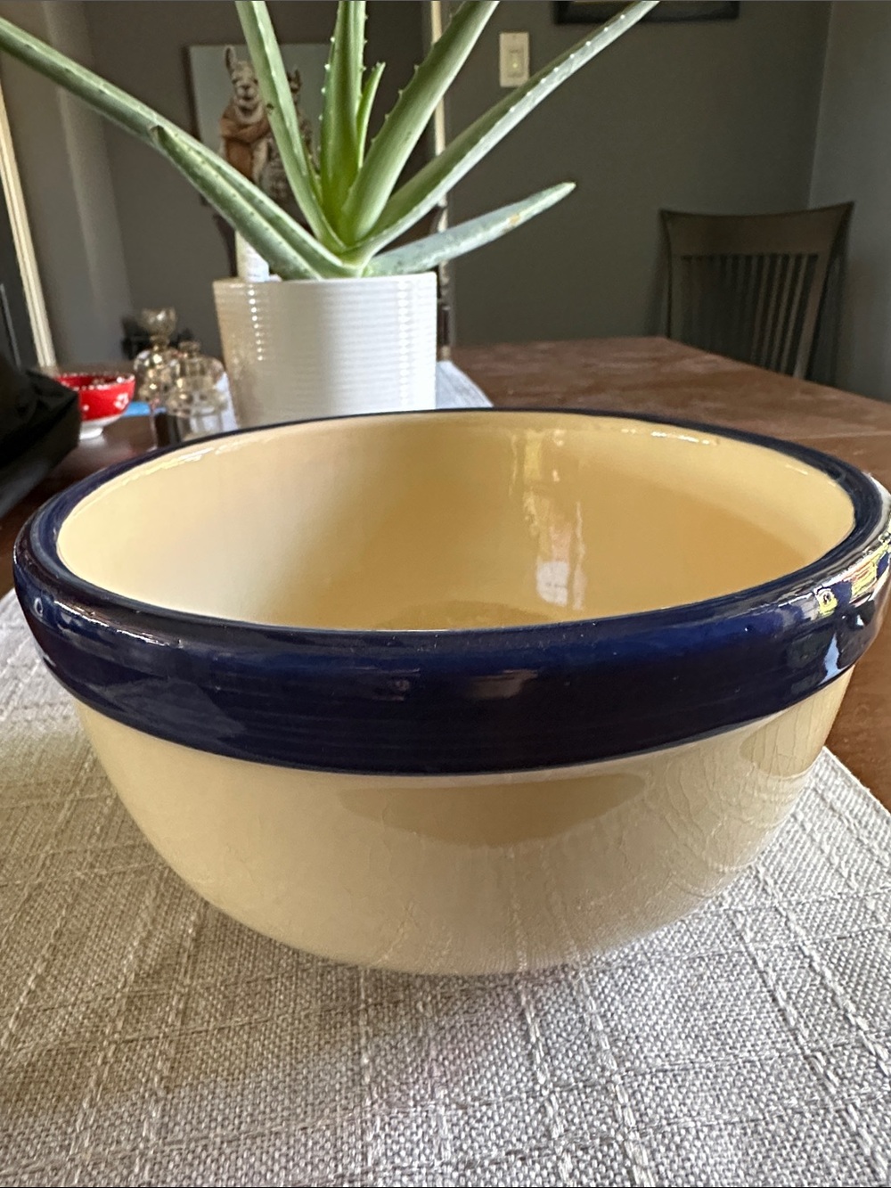 8” Ceramic Mixing Bowl in Cream with Navy Rim